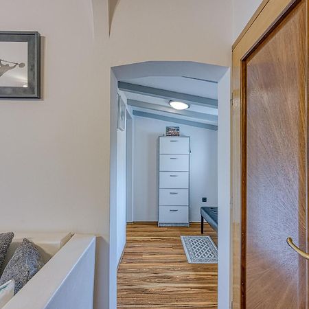 רוביני Apartments Suki מראה חיצוני תמונה