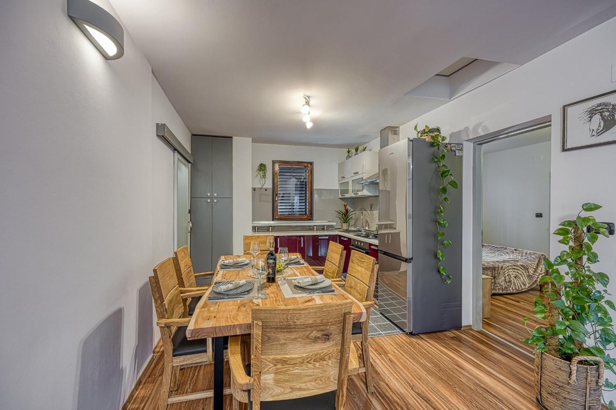 רוביני Apartments Suki מראה חיצוני תמונה