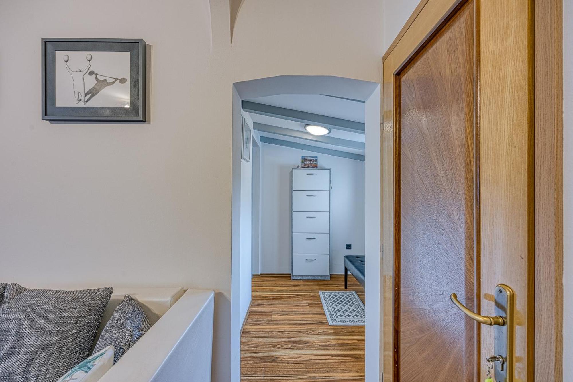 רוביני Apartments Suki מראה חיצוני תמונה