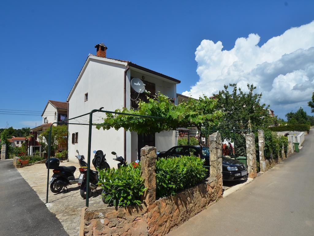 רוביני Apartments Suki מראה חיצוני תמונה